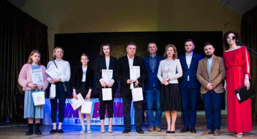 Chmielno. Nagrodzono laureatów konkursów literackich
