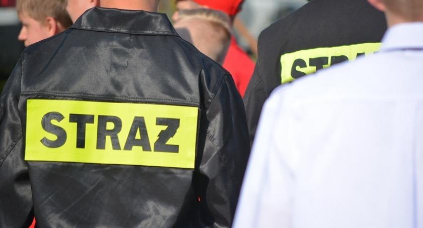 Kolejne interwencje w związku z alarmami bombowymi w szkołach