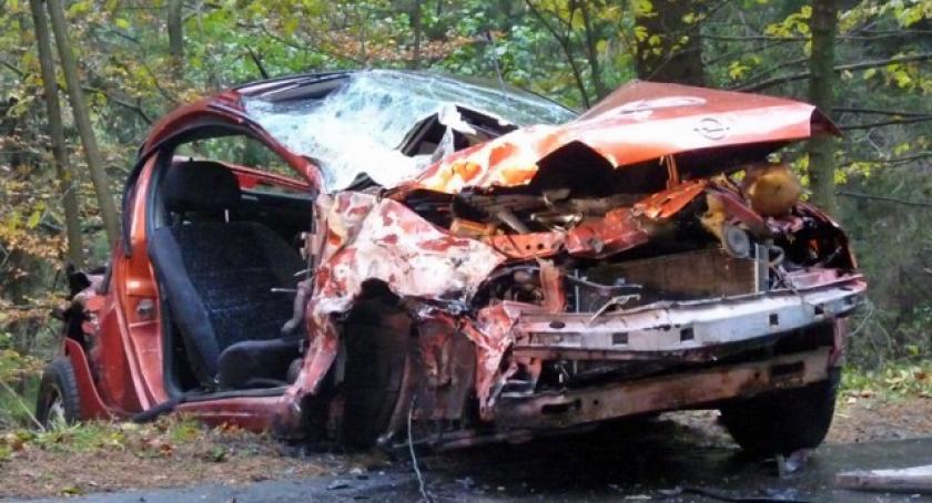 Somonino-Egiertowo. Zderzenie tigry z mercedesem