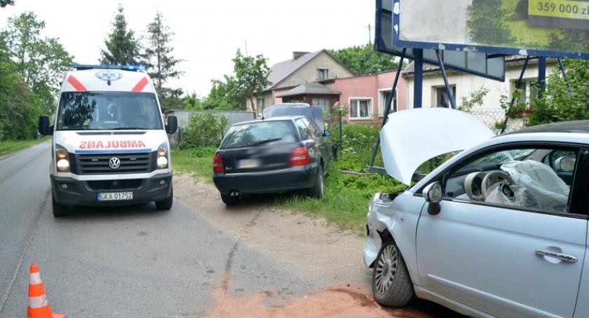 Pępowo. Zderzenie audi z fiatem