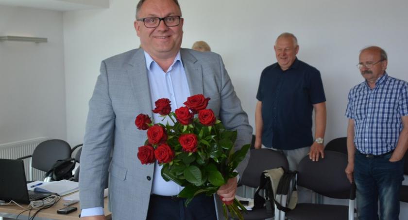 Wójt Tomasz Brzoskowski z jednogłośnym poparciem radnych i absolutorium