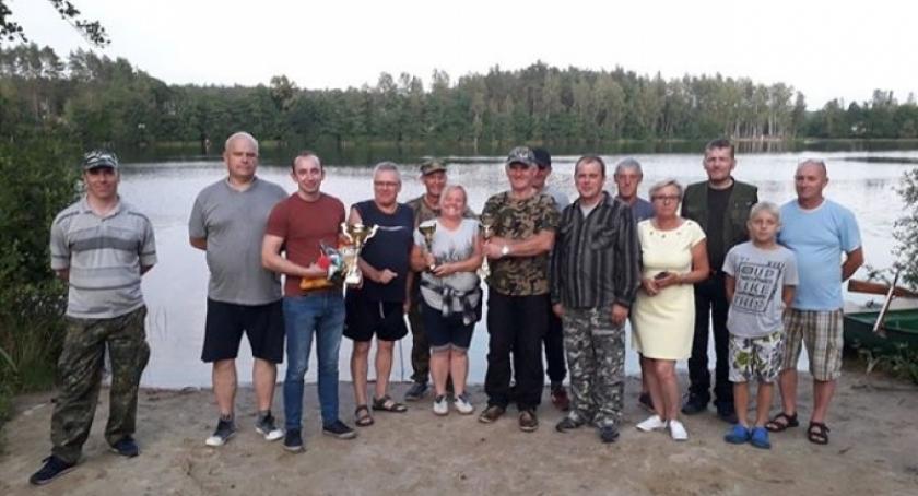Zawody spławikowe w Sierakowicach. Zwyciężył Tadeusz Mierski