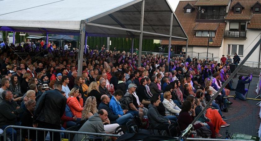 Przepiękne koncerty Grażyny Łobaszewskiej i Julii Pietruchy na piątkowej odsłonie Festiwalu w Ostrzycach