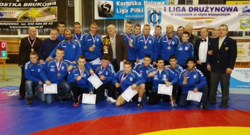 Zapaśnicy Cartusii mają brąz Drużynowych Mistrzostw Polski!