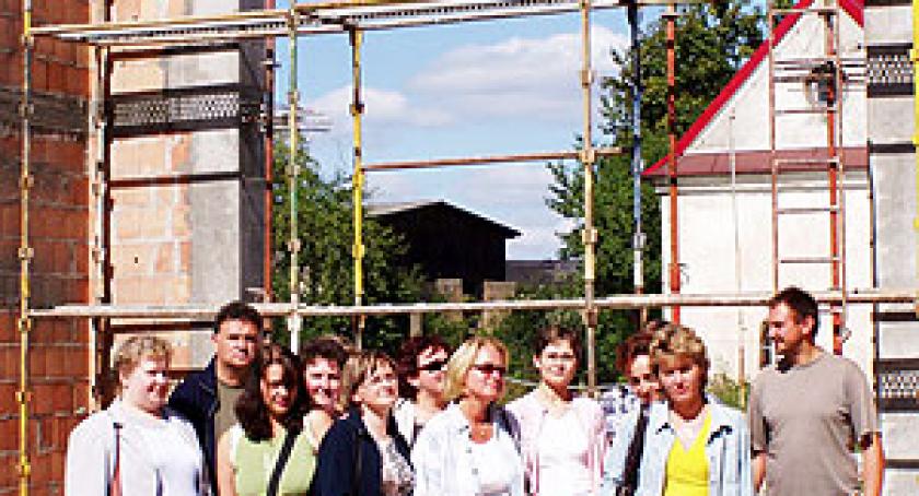 Bardzo dobre tempo budowy sal gimnastycznych