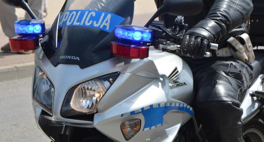 Motocyklista ranny w zdarzeniu w Rębiechowie
