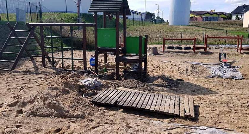 Gmina Żukowo. Trwa doposażenie i remonty placów zabaw