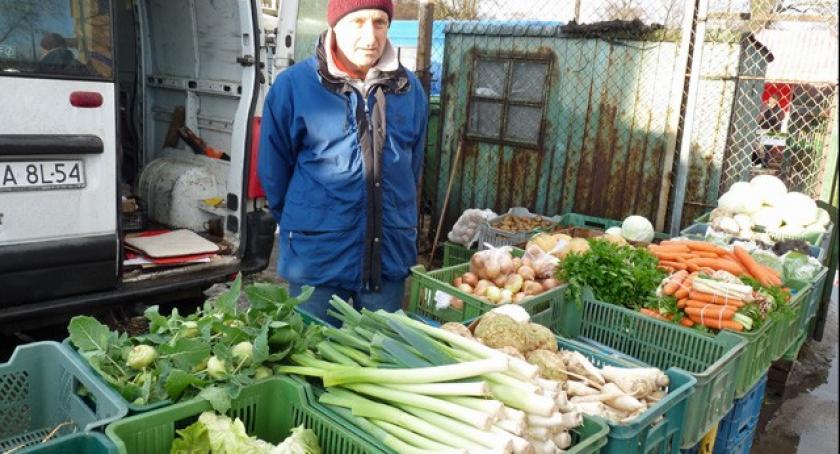 Kartuzy. Straż Miejska bierze się za ulicznych handlarzy