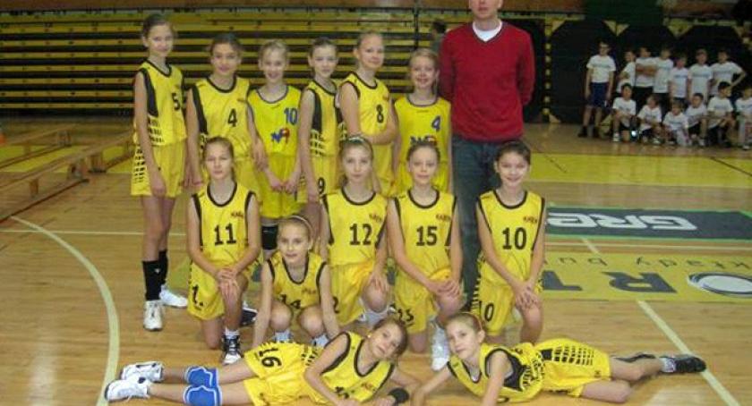 Mikołajkowy triumf koszykarek UKS Trops