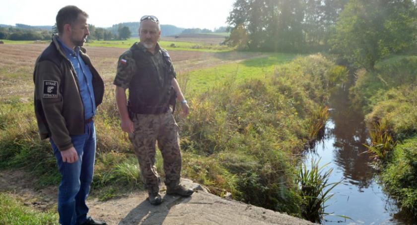 Przodkowo. Ścieki z gminnej oczyszczalni płynęły do rzeki