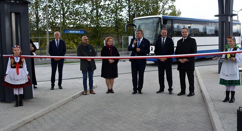 Kartuzy. Dworzec autobusowy uroczyście otwarty