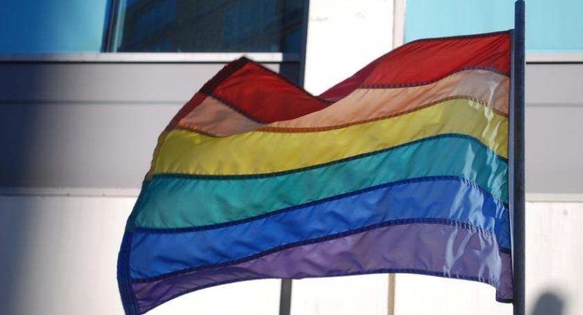 Druga strona medalu. Osoby homoseksualne i biseksualne z Kaszub zabrały głos