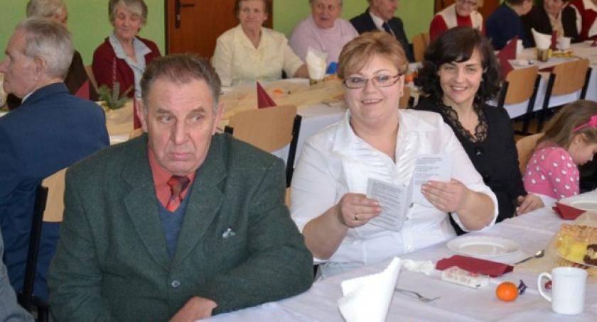 Kamienica Królewska. Seniorzy spotkali się przy wigilijnym stole
