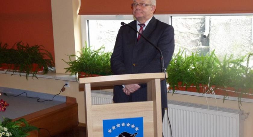 Kartuzy. Andrzej Kwidziński zaprzysiężony - rada miejska w komplecie