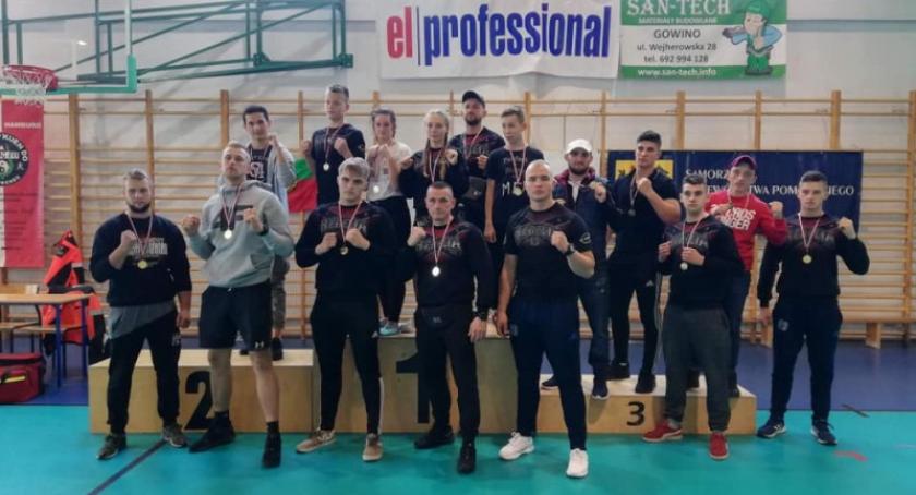 Zawodnicy Rebeli z szeregiem zwycięstw na wojewódzkich mistrzostwach w kickboxingu