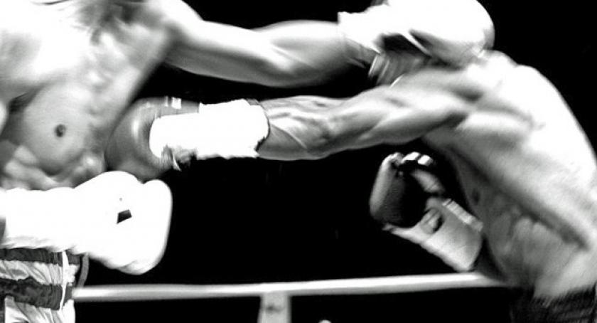 Świąteczne walki kartuskich kickboxerów w Lęborku