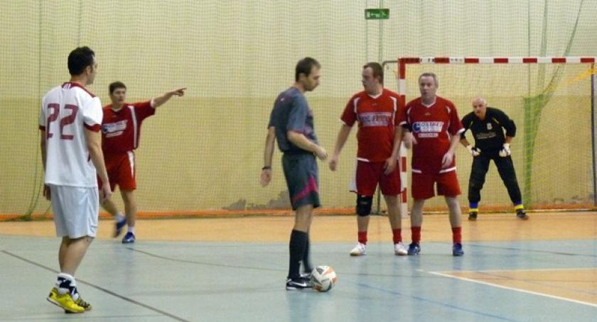 Sensacja w KHLPN - Tombud pokonany! 