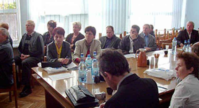 Kartuscy radni w obronie swoich praw - czyli 28 sesji Rady Miejskiej część I