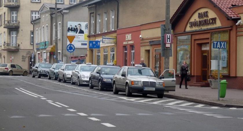 Kartuzy. Taksówkarze nadal chcą zmian 