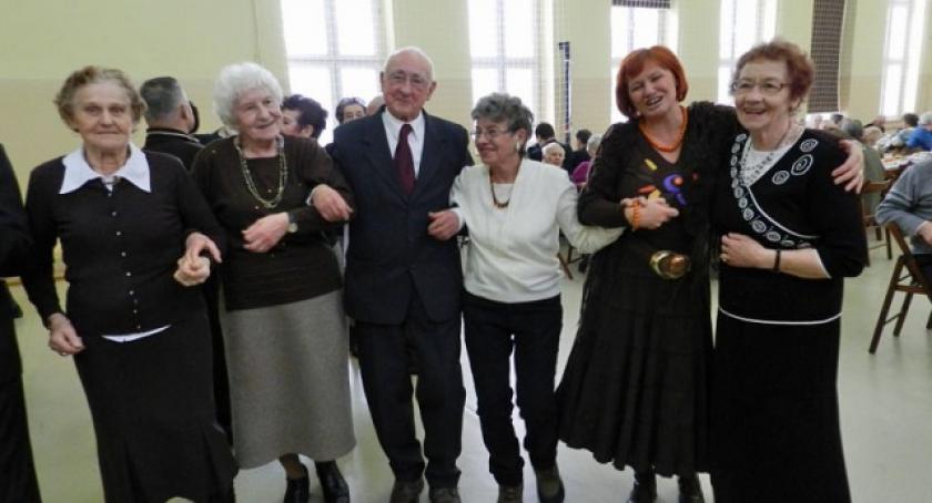 Żukowo. Spotkanie Seniorów w rytmie starych przebojów