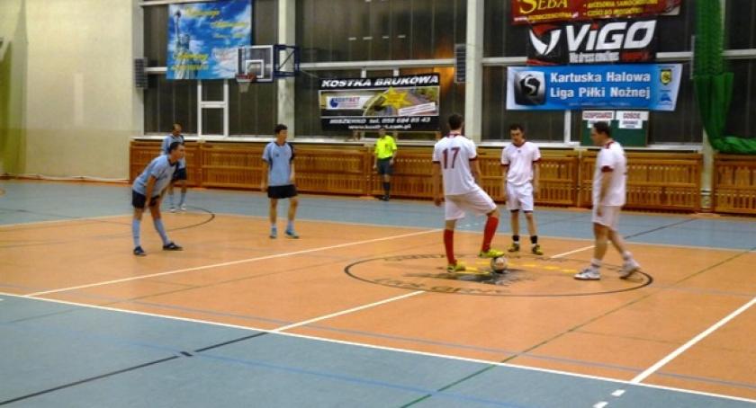 Ostatnia prosta KHLPN w cieniu triumfu Mściwoja
