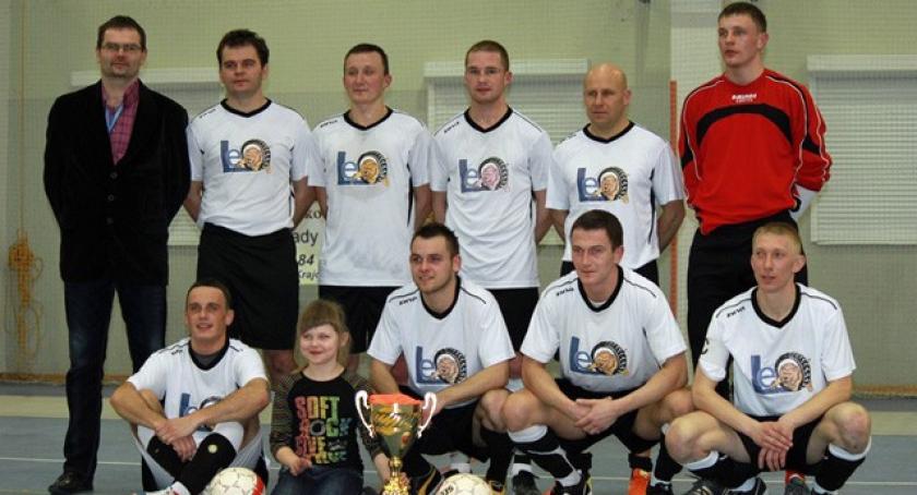 Leo Lniksa mistrzem III ligi futsalu