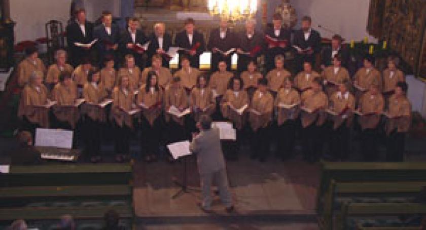 85 lat chóru Harmonia