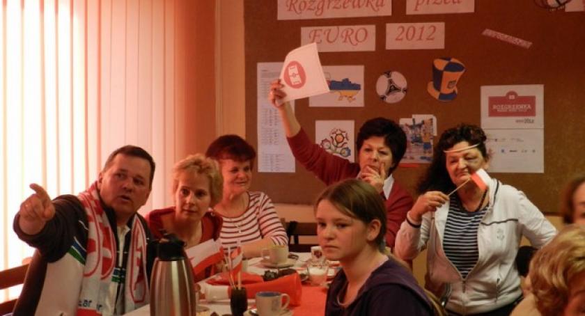Przodkowo. Klikali w licznik i… ruszali się z głową