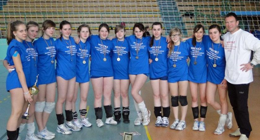 Siatkówka. Młodziczki Troyana poza podium