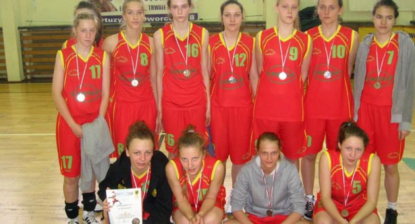 Srebro kartuskich koszykarek w XII Gimnazjadzie