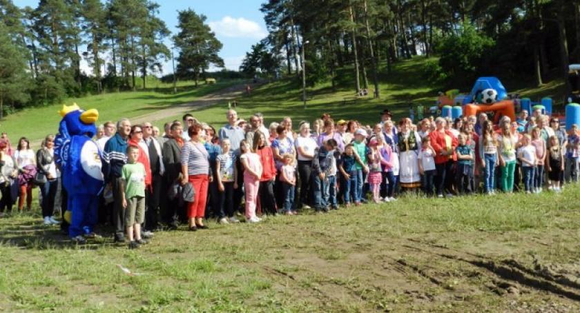 Żukowo. Pamiątkowe zdjęcie z mizerną frekwencją