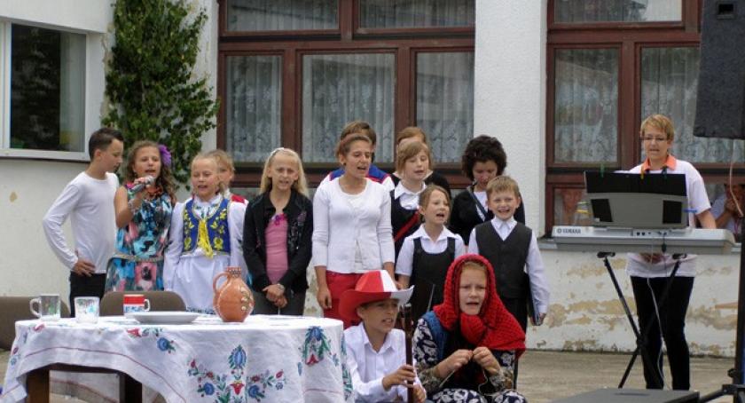 Festyny w Borzestowie i Kolonii