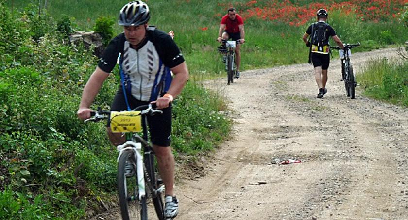 Brodnica Górna. Maraton MTB w słońcu i strugach deszczu