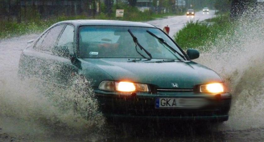 Kolejna burza i kolejne podtopienia