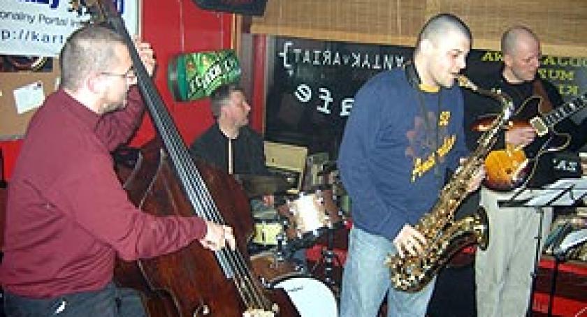 Kwartet jazzowy w Antykwariacie
