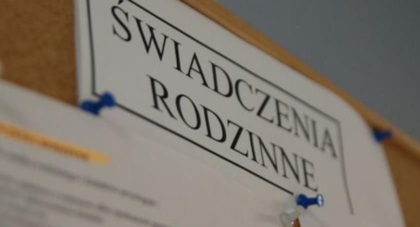 Starasz się o świadczenia rodzinne? Zapomnij o 