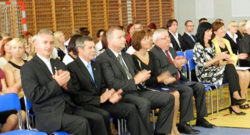 Żukowo. Uczniowie i nauczyciele przywitali rok szkolny