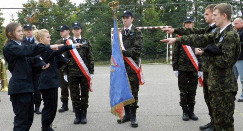 Żukowo. Ślubowali uczniowie klas mundurowych