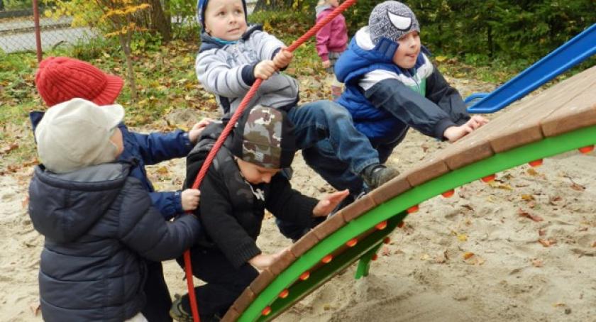 Nowe place zabaw w żukowskiej gminie