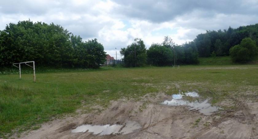 Kartuzy. Kłopoty z boiskiem treningowym Cartusii. Przetarg unieważniony