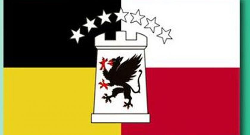 Wybrano flagę powiatu