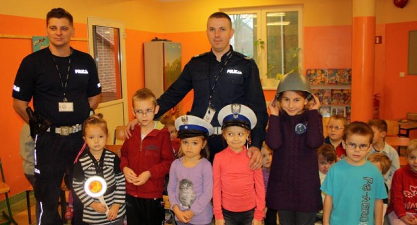 Pomieczyńska Huta. Policjanci w szkole