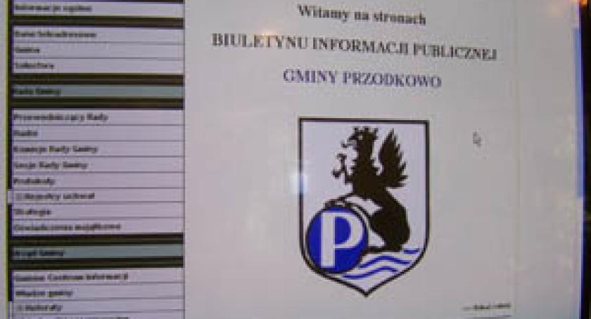 Urzędy niekontrolowane. Ustawa sobie, gminy sobie...