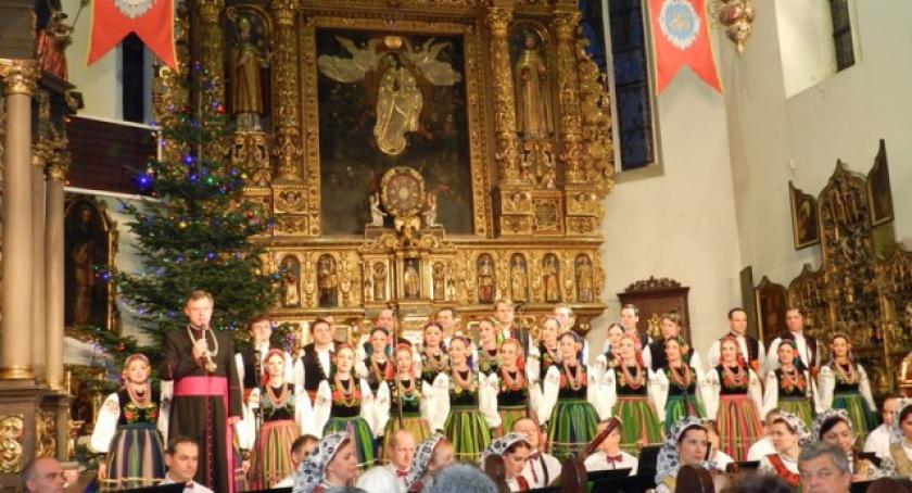 Żukowo. Koncert kolęd zespołu Mazowsze z niespodzianką