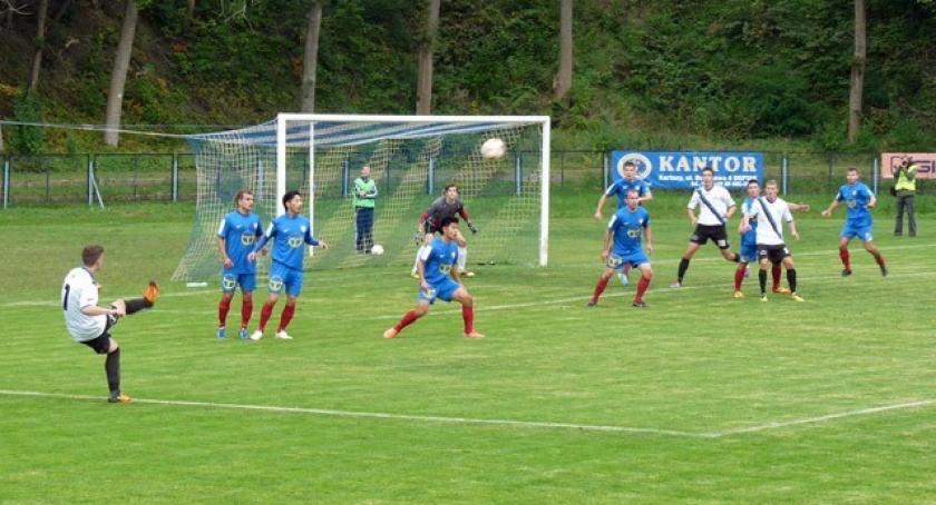 Cartusia znów pauzowała, triumfy Przodkowa i Chwaszczyna