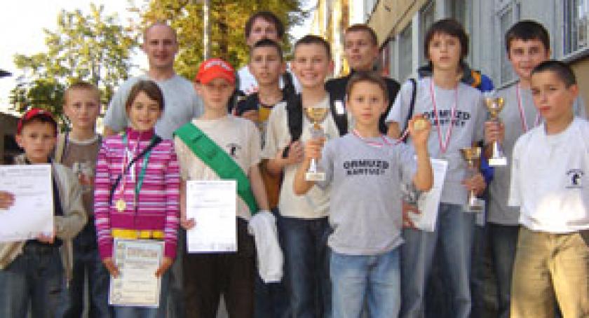 Szachiści z Kartuz pną się do góry. Międzywojewódzkie Mistrzostwa Juniorów