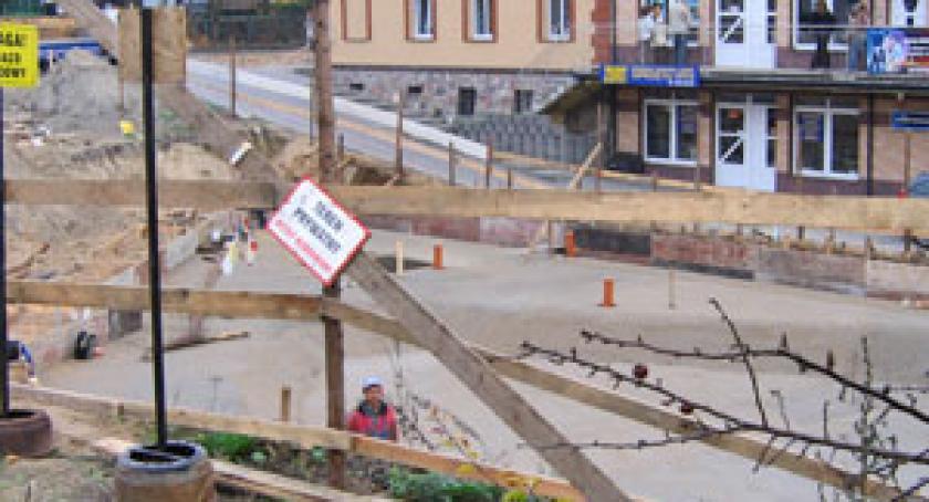 Nadzór budowlany kryje samowolę w centrum miasta. Prokurator u inwestora, czy u inspektora nadzoru?