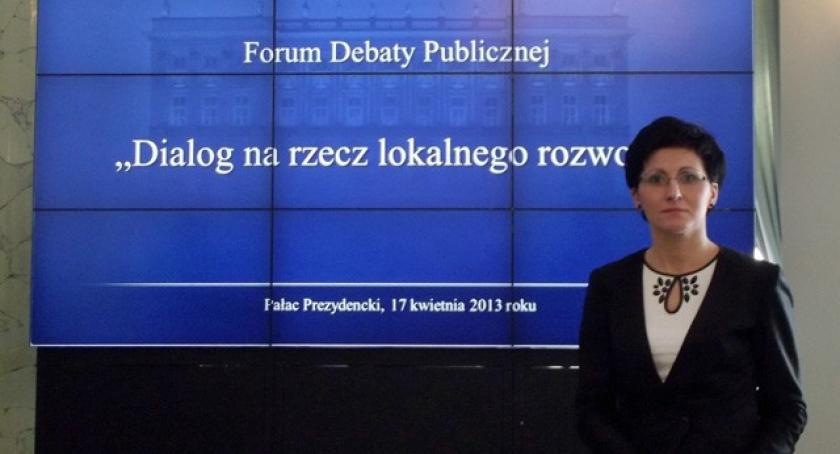 Iwona Formela reprezentowała powiat na Forum Debaty Publicznej