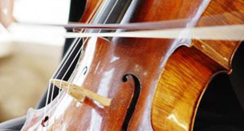 Tango w szkole muzycznej. Karnawałowy koncert na wesoło