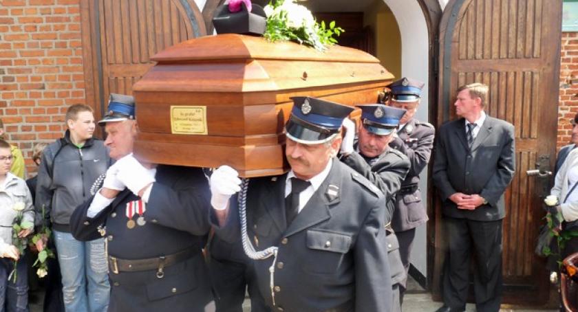 Ks. Edmund Kosznik spoczął na cmentarzu w Goręczynie